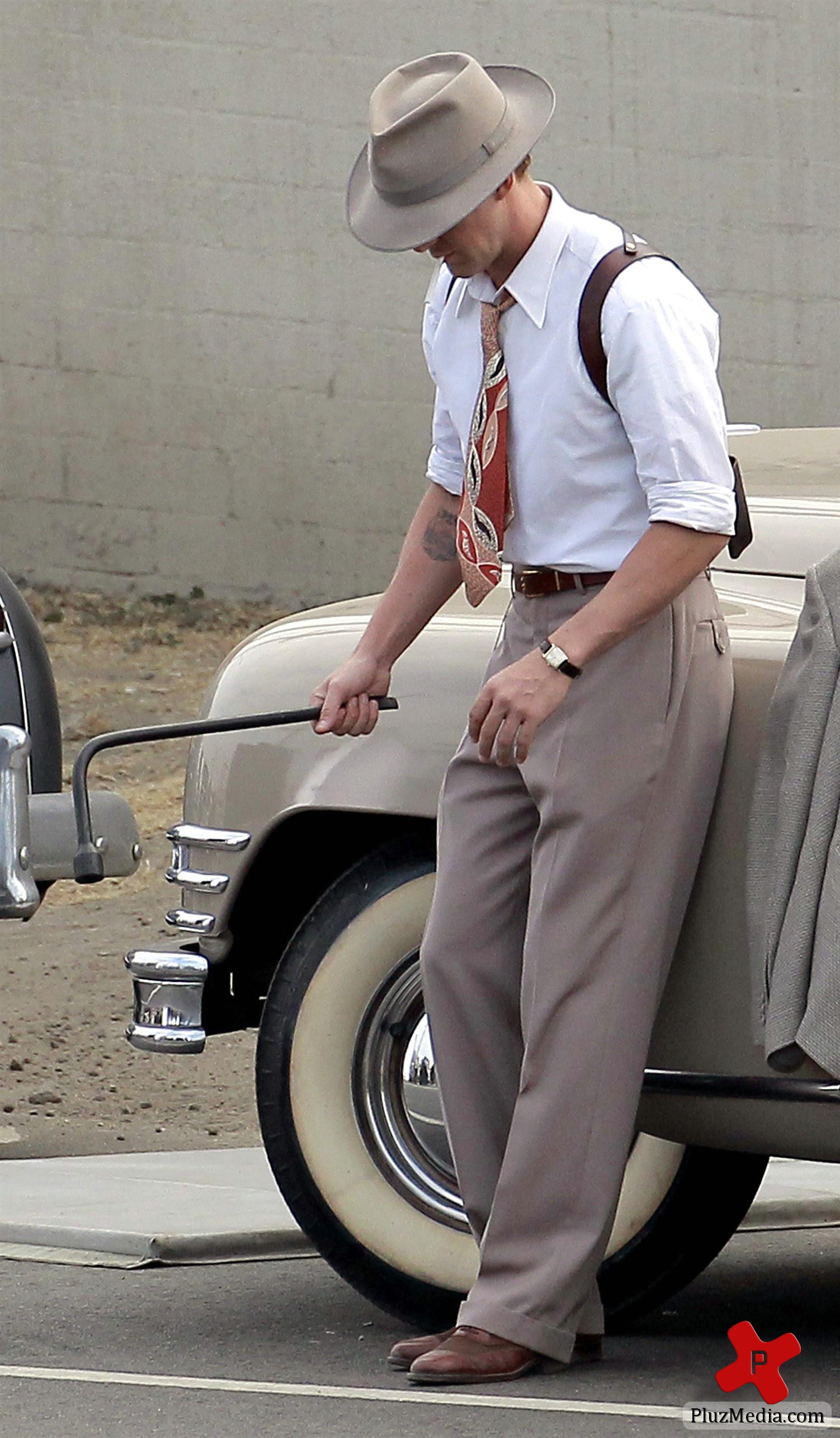 Ryan Gosling on the set of his new movie 'The Gangster Squad' photos | Picture 78992